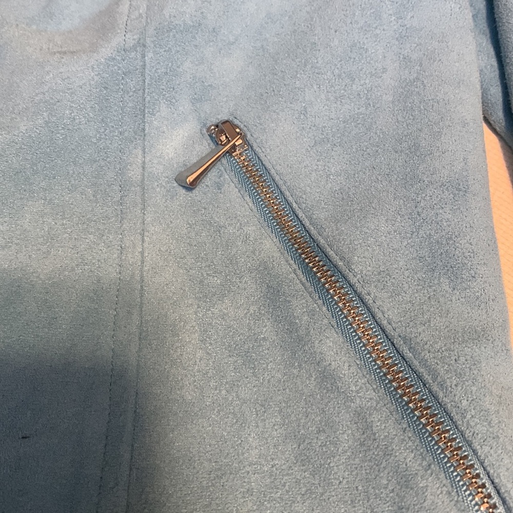 Chico’s Powder Blue Shacket - Picture 7 of 8
